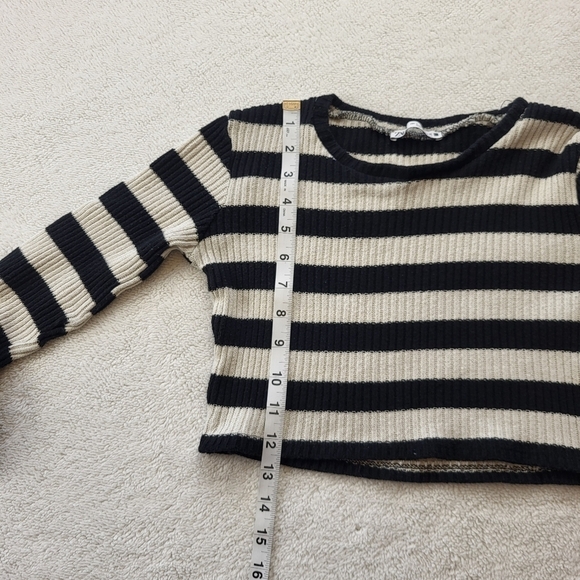 Zara Black White Striped Sweater Crop Top Long Sleeves Women's Size Small - Picture 5 of 6